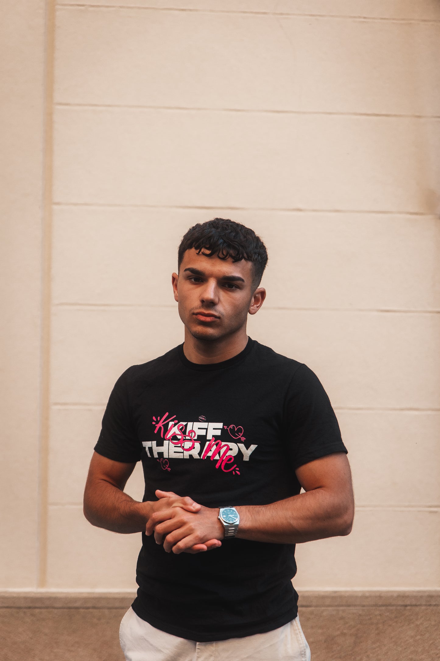 T-shirt à manches courtes tendance Noir & Rose